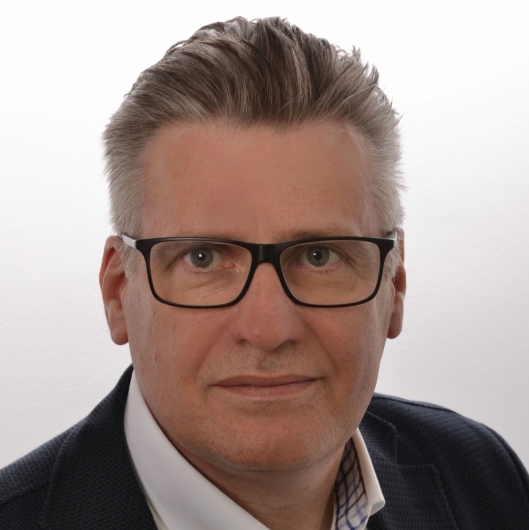 Dr hab. n. med. Paweł Jarmużek